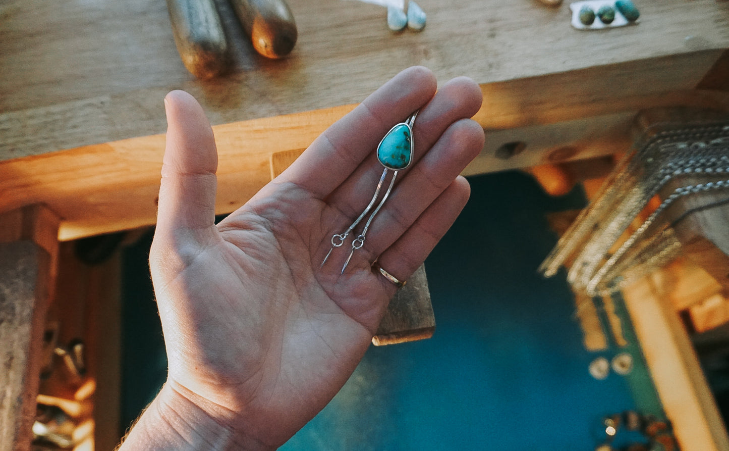 Adjustable Femme Bolo 20”