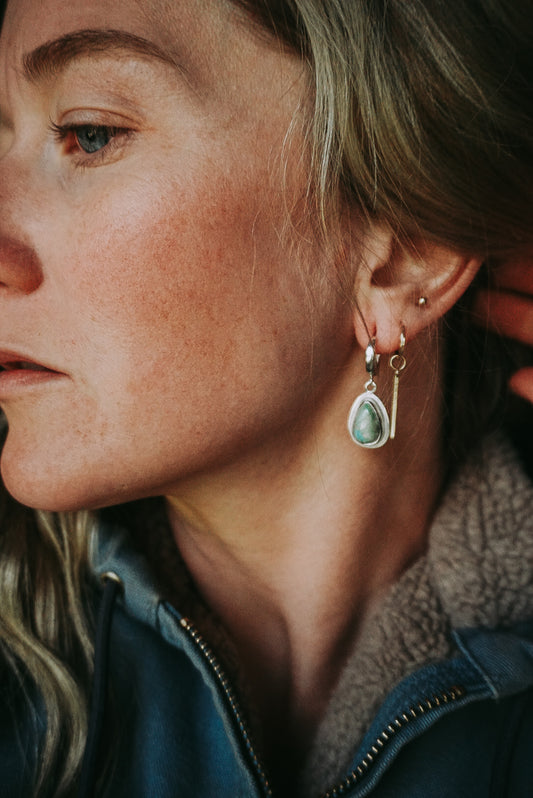 Dainty hooligan danglers